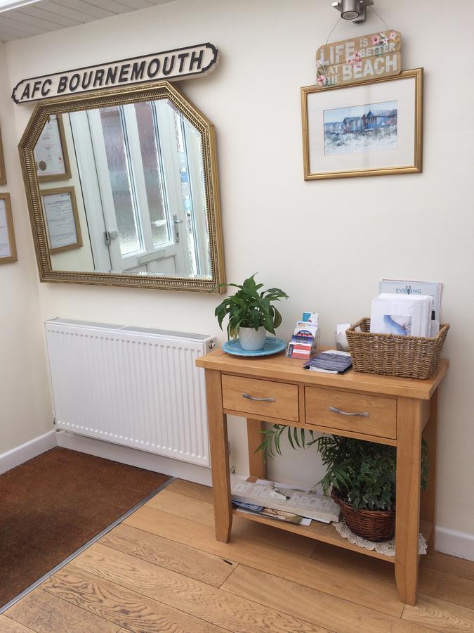 Water'S Edge B&B Christchurch  Bagian luar foto